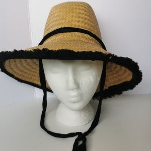 💥 straw Hat with black edging